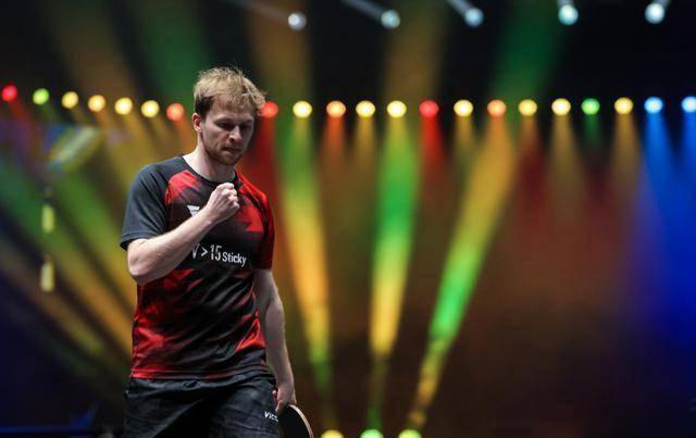 而这些奖金 而这些奖金