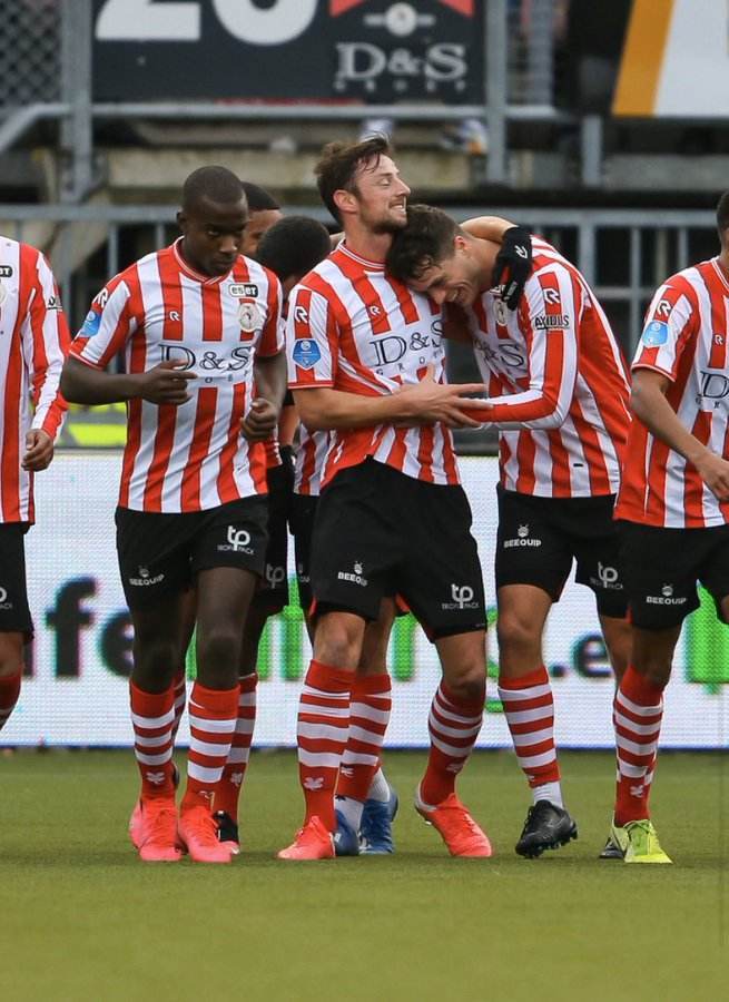 多黎各被咬 多黎各被咬