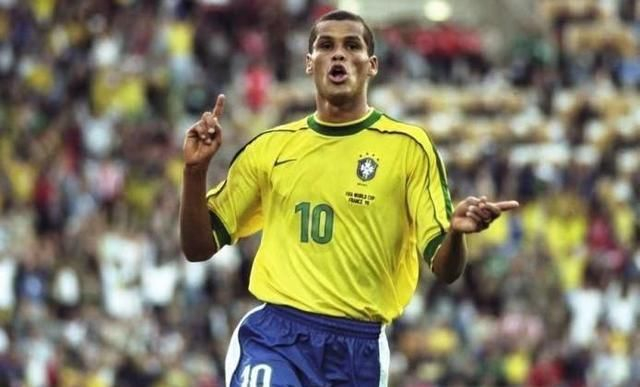 在这场针尖 在这场针尖