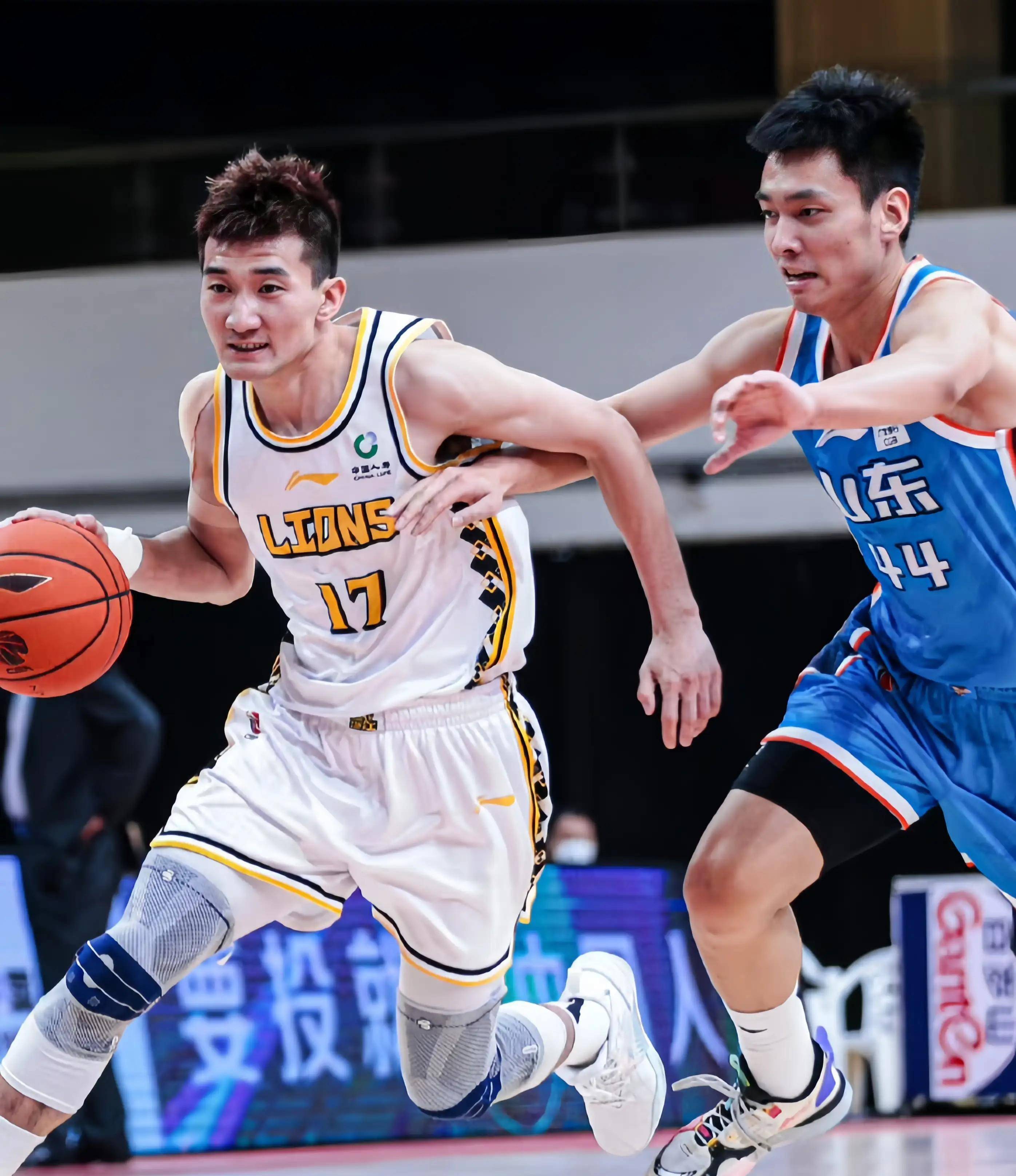 跑者完全可 跑者完全可