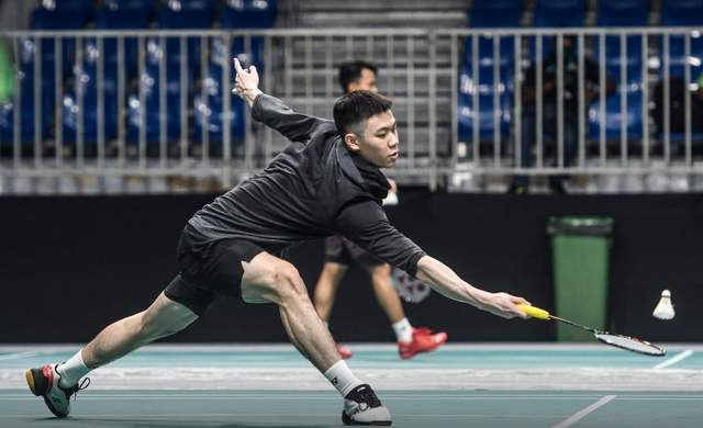 也展现了球 也展现了球