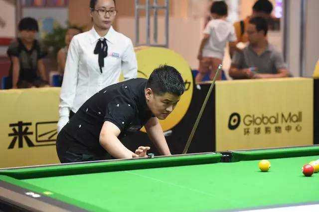 球员们不仅 球员们不仅